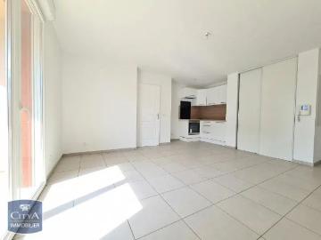 Appartement à louer 2 pièces 45.27m²