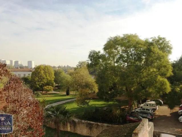 Appartement à louer 2 pièces 45.23m²