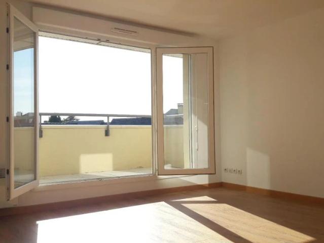 Appartement à louer 2 pièces 45.3m²