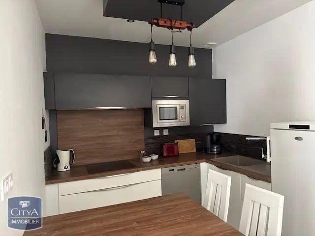 Appartement à louer 2 pièces 45.3m²
