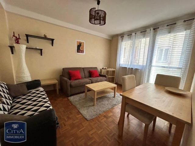 Appartement à louer 2 pièces 45.3m²