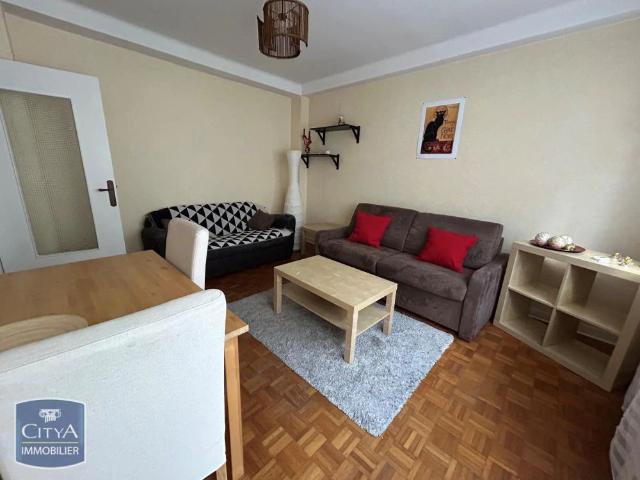 Appartement à louer 2 pièces 45.3m²