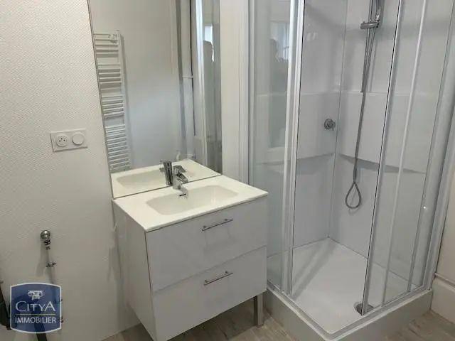 Appartement à louer 2 pièces 45.75m²