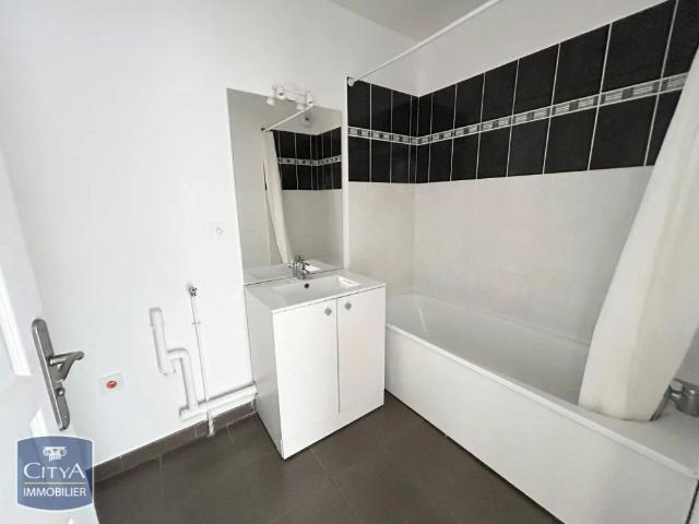 Appartement à louer 2 pièces 45.86m²