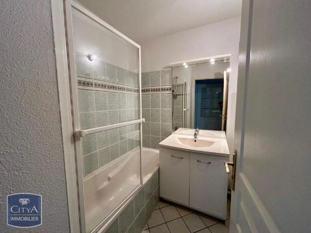 Appartement à louer 2 pièces 45.83m²