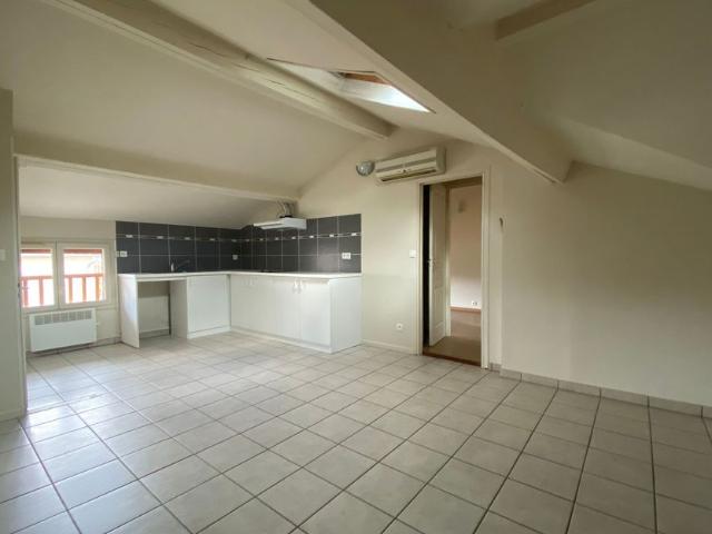 Appartement à louer 2 pièces • 46,12 m2 Caussade