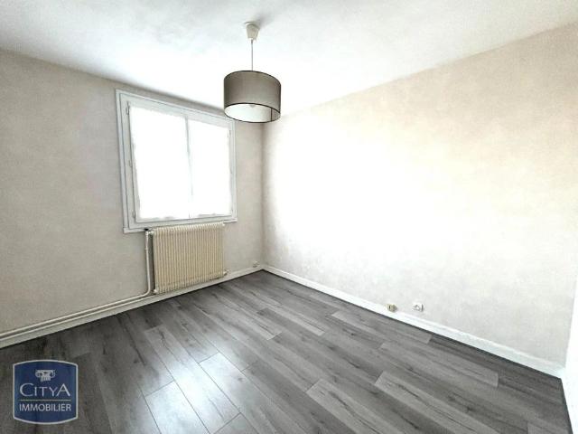 Appartement à louer 2 pièces 46.1m²