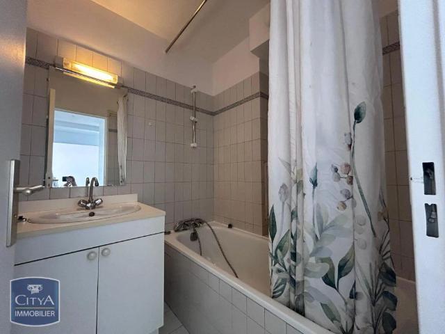 Appartement à louer 2 pièces 46.3m²