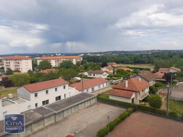 Appartement à louer 2 pièces 46.65m²