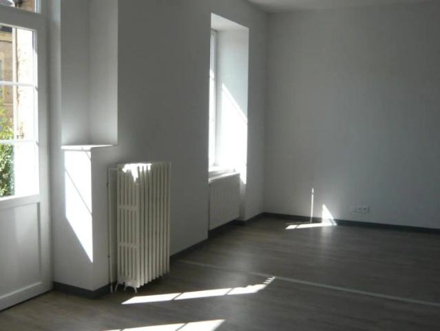 Appartement à louer 2 pièces 46.74m²