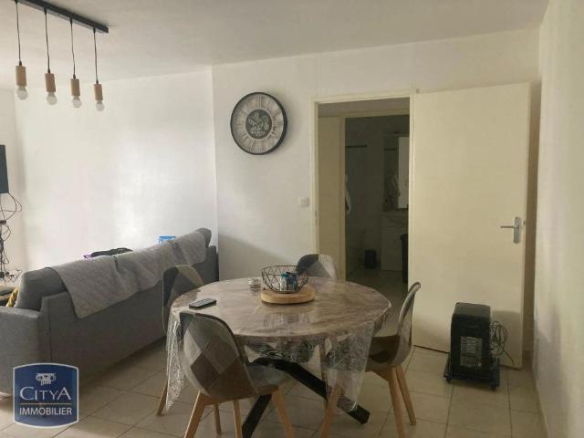Appartement à louer 2 pièces 46.75m²