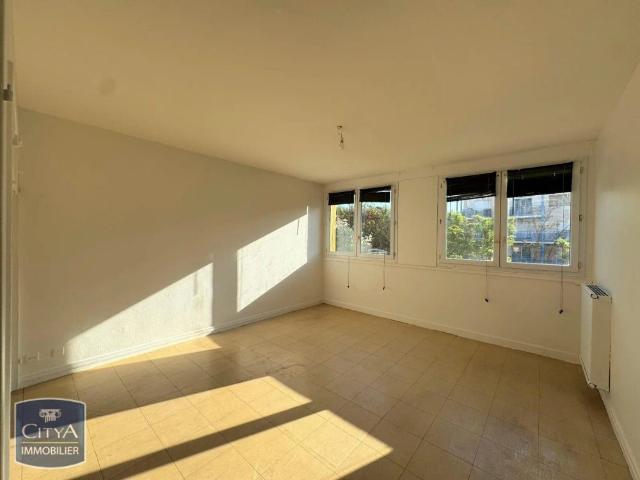 Appartement à louer 2 pièces 46.84m²