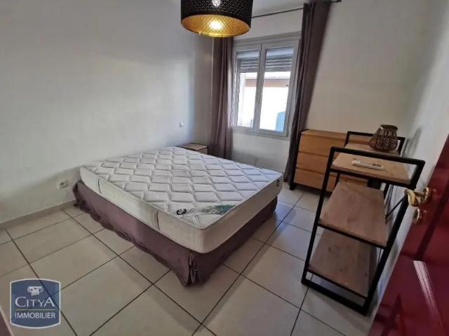 Appartement à louer 2 pièces 46.83m²