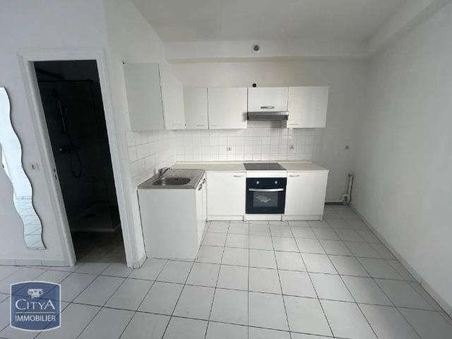 Appartement à louer 2 pièces 46.99m²