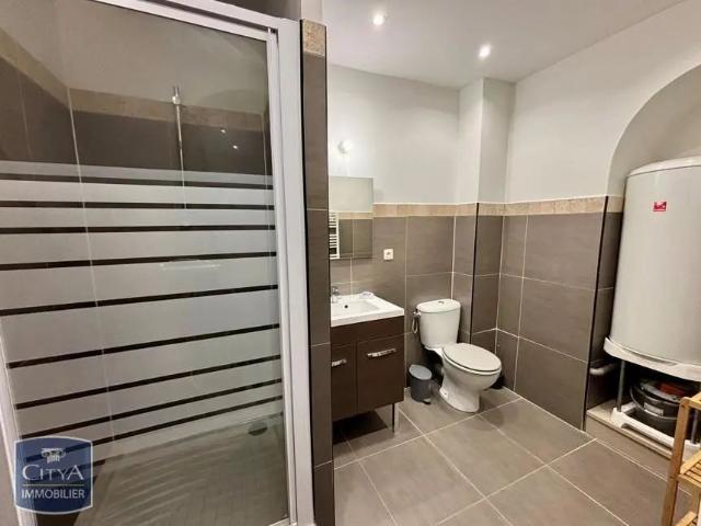 Appartement à louer 2 pièces 46m²