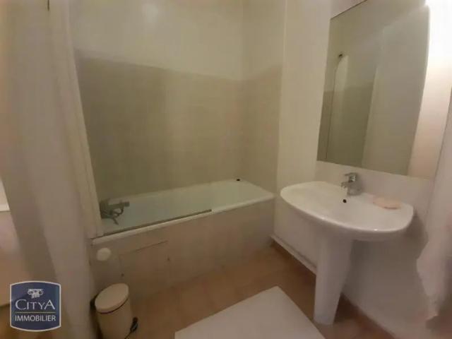 Appartement à louer 2 pièces 46m²