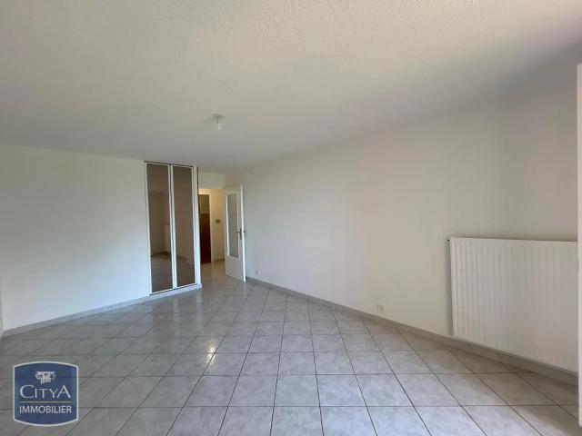 Appartement à louer 2 pièces 46m²