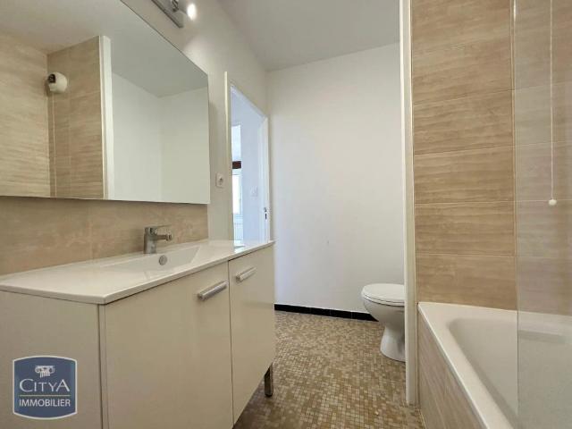 Appartement à louer 2 pièces 47.15m²