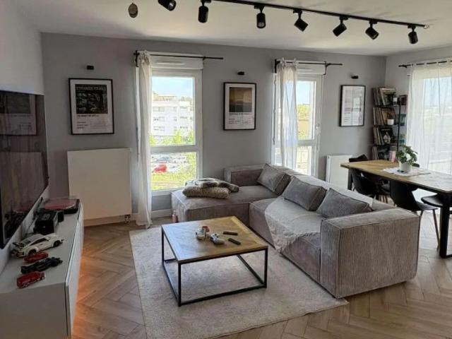 Appartement à louer 2 pièces 47.11m²