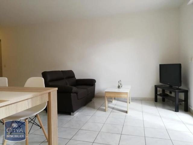 Appartement à louer 2 pièces 47.55m²