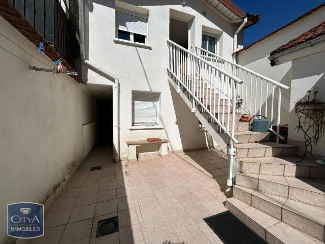 Appartement à louer 2 pièces 47.5m²