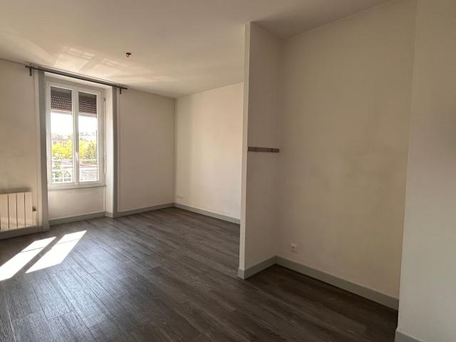 Appartement à louer 2 pièces 47,94 m