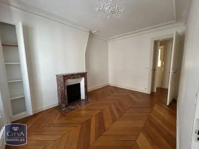 Appartement à louer 2 pièces 47m²