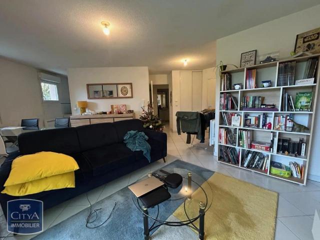 Appartement à louer 2 pièces 48.01m²