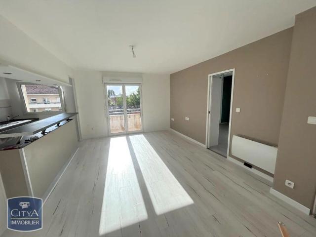 Appartement à louer 2 pièces 48.11m²
