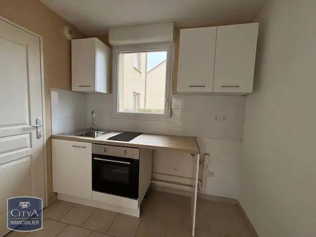 Appartement à louer 2 pièces 48.42m²