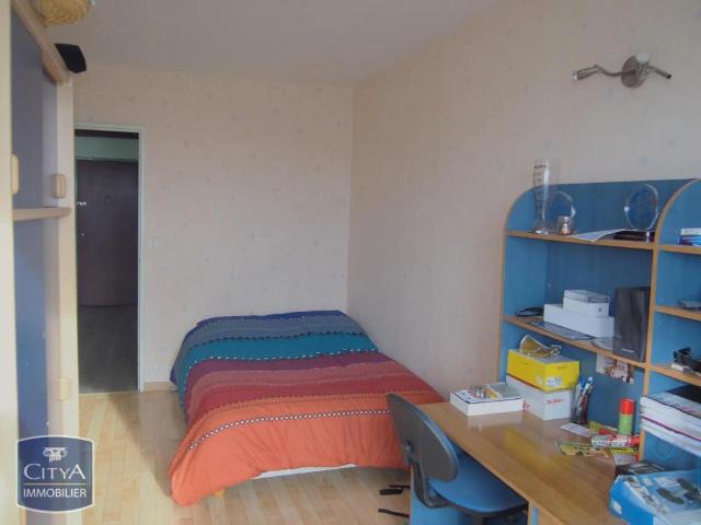 Appartement à louer 2 pièces 48.42m²