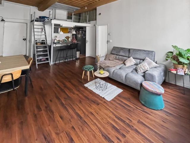 Appartement à louer 2 pièces • 48,50 m 2 Lyon 1