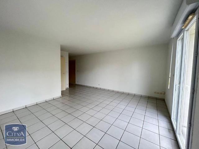 Appartement à louer 2 pièces 48.74m²