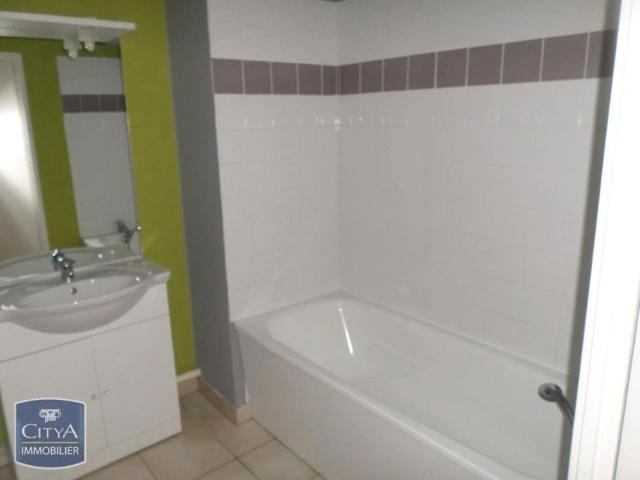Appartement à louer 2 pièces 48.85m²
