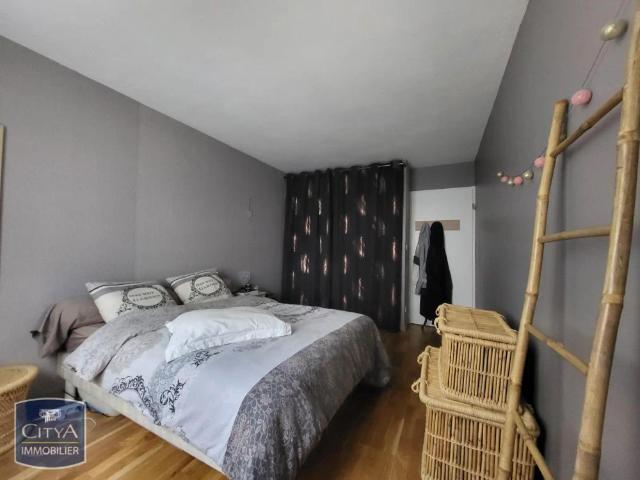 Appartement à louer 2 pièces 48.93m²