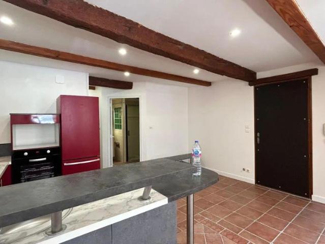 Appartement à louer 2 pièces 48.9m²