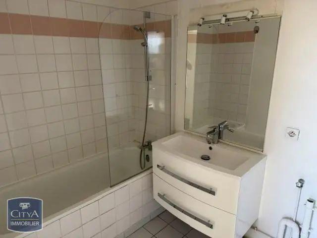 Appartement à louer 2 pièces 49.31m²