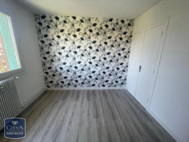 Appartement à louer 2 pièces 49.76m²