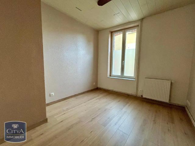 Appartement à louer 2 pièces 49.78m²