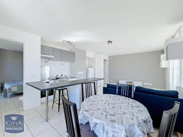 Appartement à louer 2 pièces 49.78m²