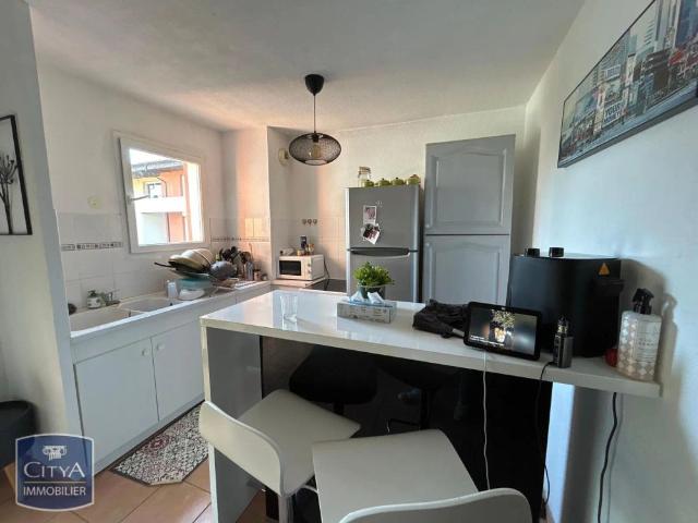 Appartement à louer 2 pièces 49.79m²