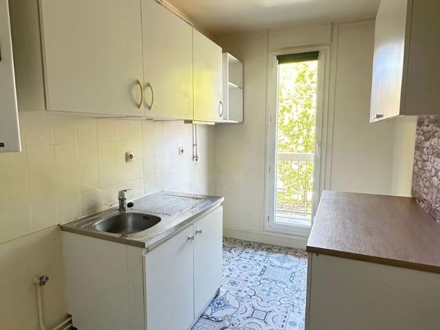 Appartement à louer 2 pièces • 49,85 m2 Chelles