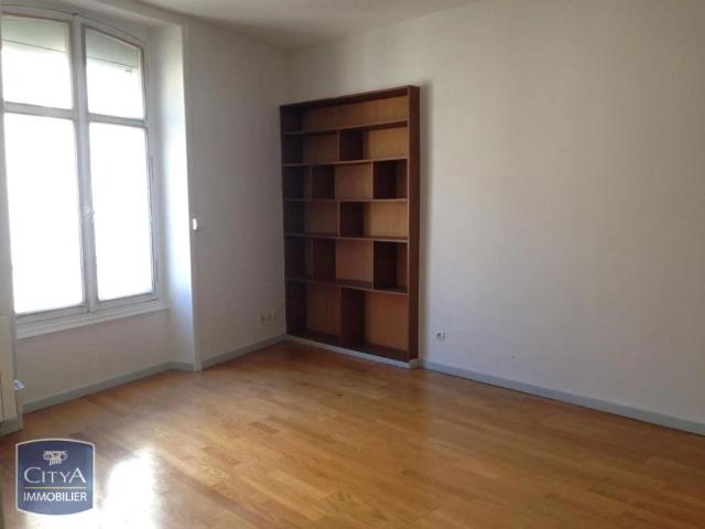 Appartement à louer 2 pièces 40.27m²