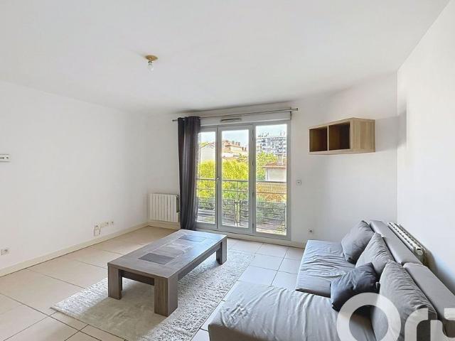 Appartement à louer 2 pièces • 41 m2 Villeurbanne