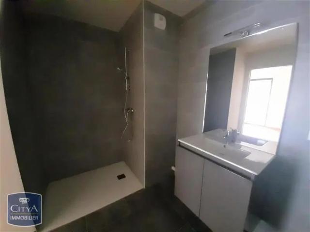Appartement à louer 2 pièces 41.3m²
