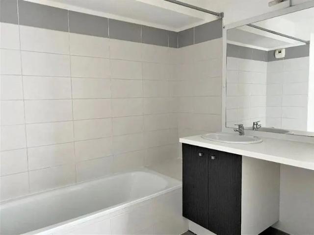 Appartement à louer 2 pièces 41.4m²