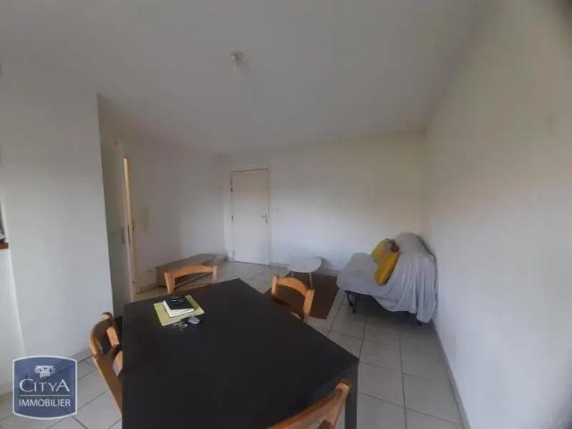 Appartement à louer 2 pièces 41.56m²