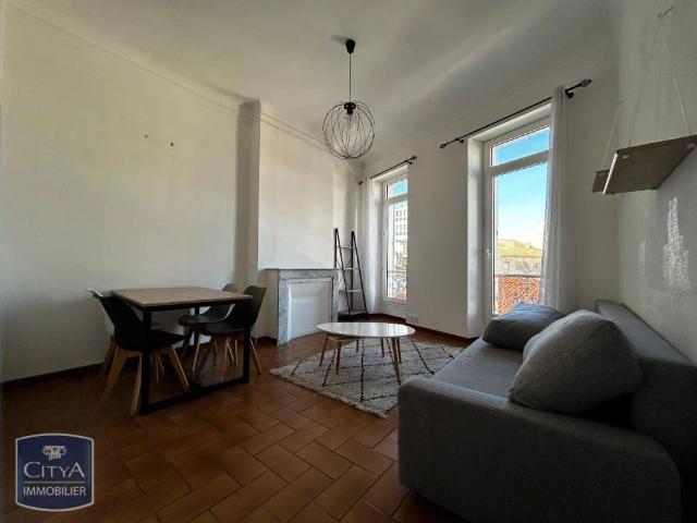 Appartement à louer 2 pièces 41.79m²