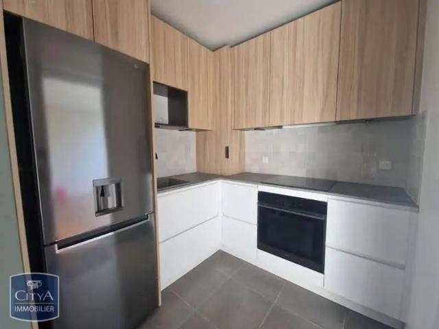 Appartement à louer 2 pièces 41.79m²