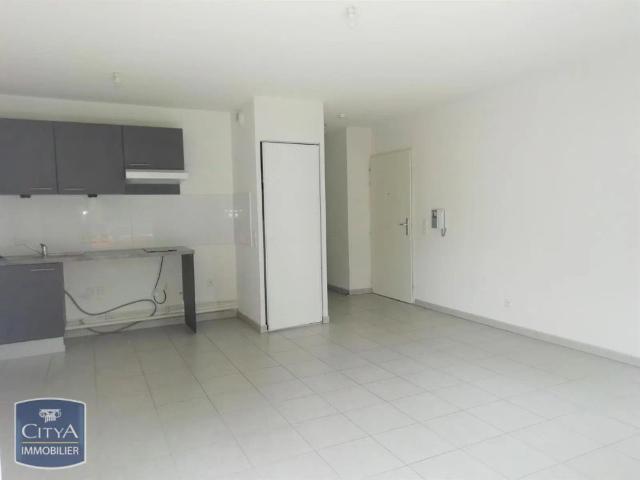 Appartement à louer 2 pièces 41.8m²